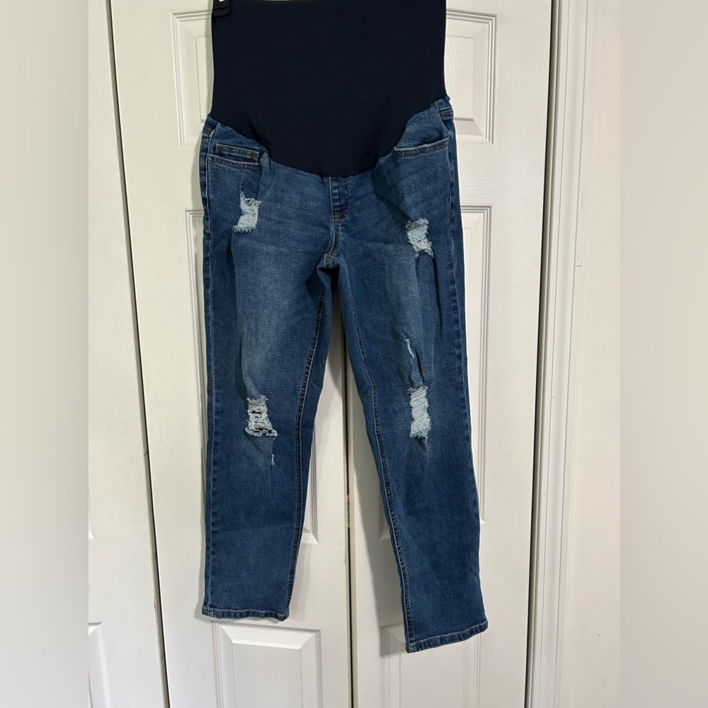 Women’s boyfriend style maternity jeans
